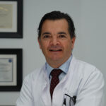 الدكتور كريم بن حمودة - جراحة الأورام الدماغ تونس، جراحة الأعصاب تونس, جراحة المخ تونس, جراحة العمود الفقري تونس، جراحة الإنزلاق الغضروفي تونس